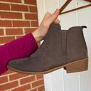 Women’s suede booties size 7.5 Photo 4