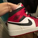 Nike Jordan 1 Mid Photo 6