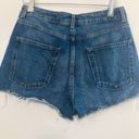 Topshop  Medium Wash Moto Mom Raw Hem Denim/Jeans Cut Off Shorts-Size 6 Photo 6