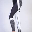 Zaful NWT  Honeycomb V-Taper Fitness Leggings M Photo 1