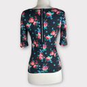 Kirra  | Floral 3/4 Sleeve Multi-Colored Exposed Zipper Accent Top Medium Photo 3