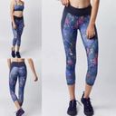 Patagonia  Centered Crop Leggings Purple Gray Abstract Print Athleisure Medium Photo 1