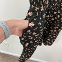 American Eagle  AE Floral Romper Size MEDIUM Black Ditsy Floral Photo 4