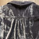 Pilcro  Crushed Velvet Oversized Button Up Collared Top Size XS Photo 9