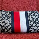 Tommy Hilfiger Wallet Photo 1