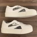 mix no. 6 White Emmalyn Platform Sneaker Size 9.5 Photo 4