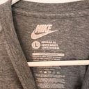 Nike Tee Photo 1