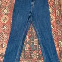 Abercrombie & Fitch Ultra High Rise 90s Slim Straight Jean Photo 1