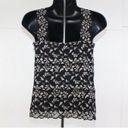 White House | Black Market White Black House Market ladies crop top size M Photo 3