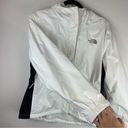 The North Face  Womens Jacket Sz Medium White Black Hooded Ski Wind Snow Jacket Photo 3