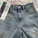 Tinseltown NWT  distressed light blue denim mom relaxed high rise shorts, size 0 Photo 5