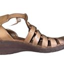 Baretraps  Memory Foam Hanah Sandals with rubber heel and memory foam sole sz 10M Photo 15