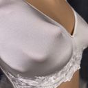 Second Skin New Vintage Olga Simply Perfect Satin Bra 32D  White 33042 Unlined Photo 7