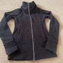 Lululemon Black Radiant Jacket II Size 4 Bin 96 Photo 6