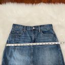 Gap  Jean Skirt Knee Length Medium Wash Size 27 Photo 2