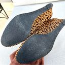 Johnston & Murphy  Leopard Calf Hair Pony Hair Wedges size 6.5 like New Photo 4