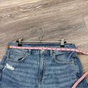 American Eagle relaxed mom jean distressed knees Photo 2