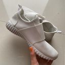 Twisted White Velcro Sneakers Photo 1