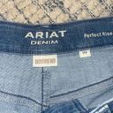 Ariat NWOT  boyfriend denim jean shorts Photo 2