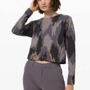 Women's Lululemon Take The Movement by ROBERT GELLER Long Sleeve Camo Top M Purple Size M Photo 0