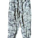 American Eagle Women’s  Camo Cargo Joggers Size Small Photo 0