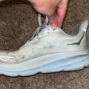 Hoka Women’s  One One Clifton 9 sea ice size 7 Photo 5