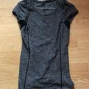 Lululemon  top sz 4 Photo 0