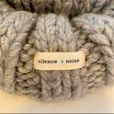 Silence + Noise - Thick Knitted Beanie Style Hat! In perfect condition! 🤍🤍 Photo 1
