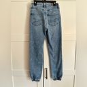 American Eagle  Mom Jogger Denim Size 00 Short Light Wash Photo 1