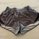 Lululemon Hotty Hot Short 2.5” Photo 0