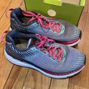 Hoka  one one Clifton 5 women’s size 8.5 Photo 1