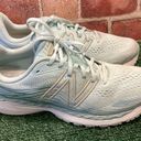 New Balance Womens Fresh Foam x 860 V12 running shoes size 11 Photo 1