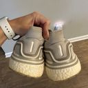 Adidas Ultraboost Shoes Photo 4