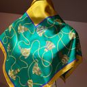 Beautiful Vintage Scarf. Photo 6