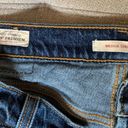 Levi's Wedgie Straight Jeans Photo 3