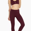 Set Active NWOT  Burgundy Leggings Size‎ Small Photo 2