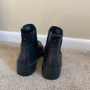 UGG Chelsea Boot Photo 3