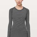 Lululemon  | Swiftly Tech Long Sleeve Crewneck Striped Active Tee Black/White 10 Photo 0