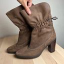 Clarks  Artisan Collection Women’s Boots Size 7M Brown Soft Leather Heeled Boots Photo 0