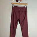 90 Degree by Reflex mauve athletic crops Size M Photo 3