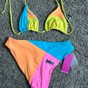 ONEONE Swimwear Swimsuit Top Photo 1