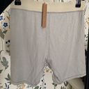 SKIMS NWT  Soft Lounge Boxer Talc ribbed size S Photo 3