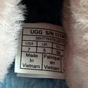 UGG  Photo 4