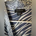 Jones New York  Women’s Intimates & Sleepwear Animal Print Satin Robe Size L/XL Photo 3