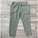 Banana Republic  Tencel Soft Cargo Pants Sz Small Women’s Photo 10