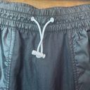 Nike  Women Athletic Windbreaker Pants Jogger RN#56323 CA#05553 Black Small Photo 2