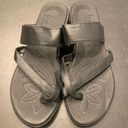 Born concept BOC  Women's Slip-On Toe Strap Black Sandals Size 10 Photo 0