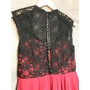 Lee Mari  Black Red Evening Gown Lace Overlay Sleeveless V-Neck Photo 7