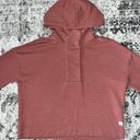 Vuori  Bayview Thermal Hoodie in Rosewood Photo 1