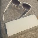 New White Fashion Sunglasses Photo 2